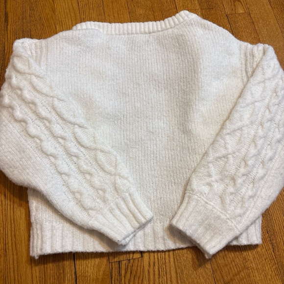 Free Assembly White Chunky Knit Cardigan Size Medium - Picture 4 of 4